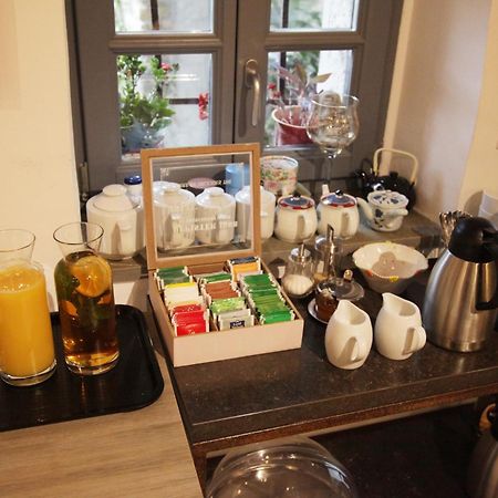 Boutique Hotel Dvor Dobrovo Bagian luar foto