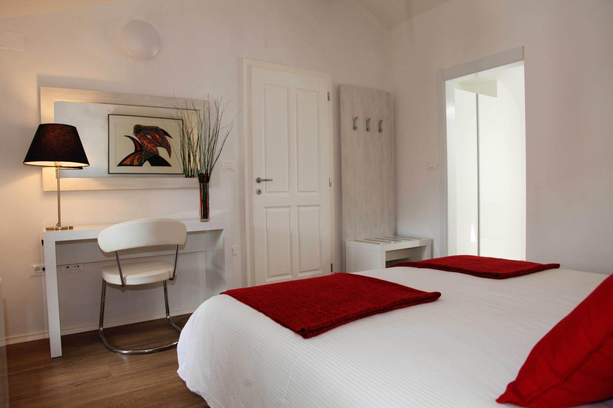 Boutique Hotel Dvor Dobrovo Ruang foto